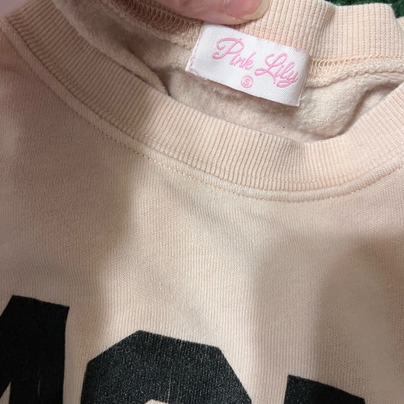 Lot of THREE mama tops - Picture 5 of 12